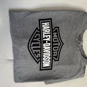 Harley-Davidson Charcoal Tee with Iconic Logo